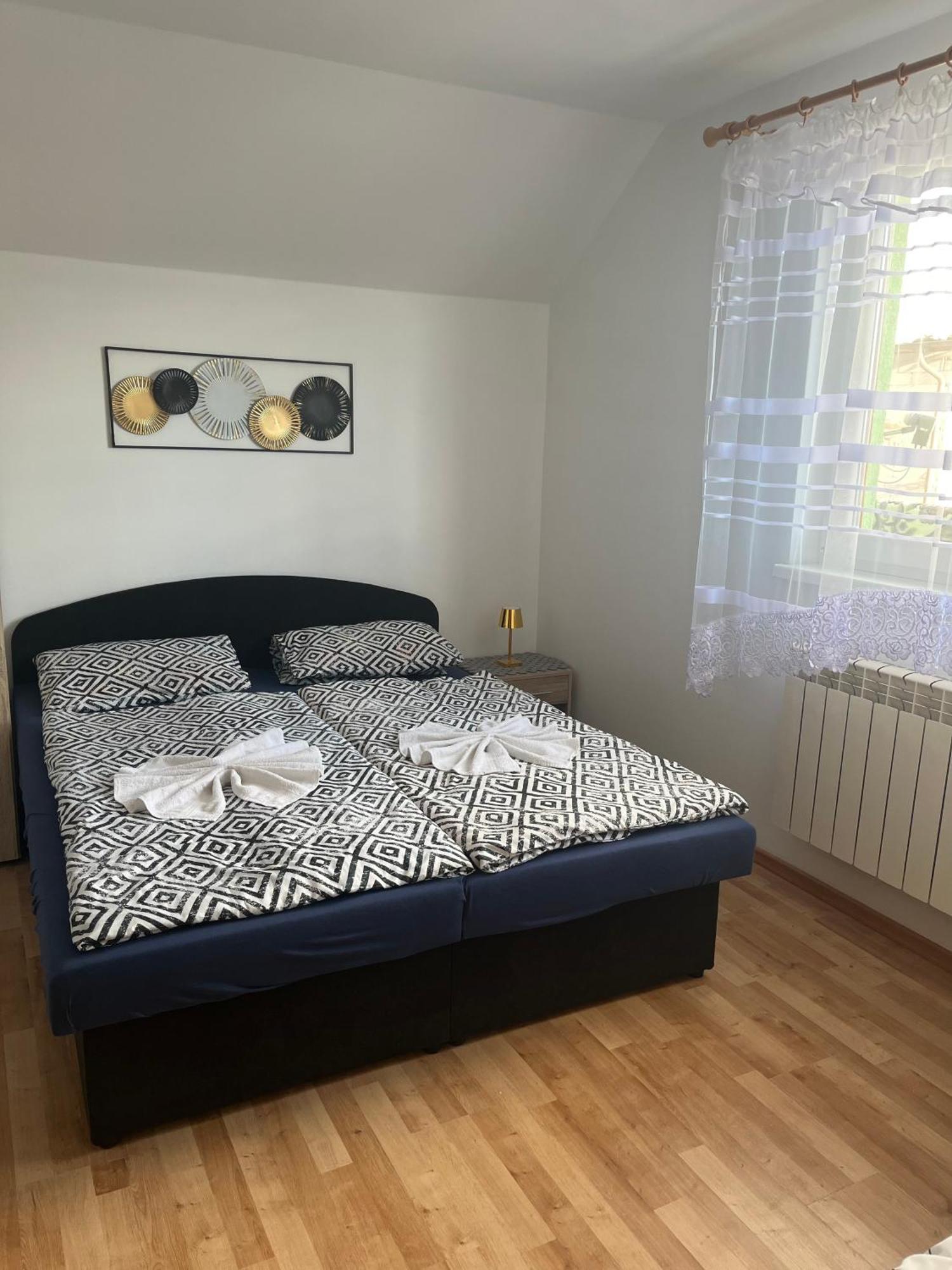 Homestay Renata Nova Lesna Exterior foto