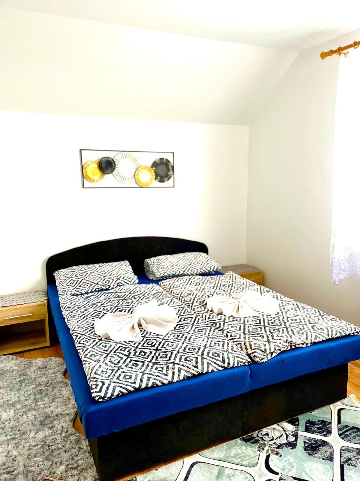Homestay Renata Nova Lesna Exterior foto
