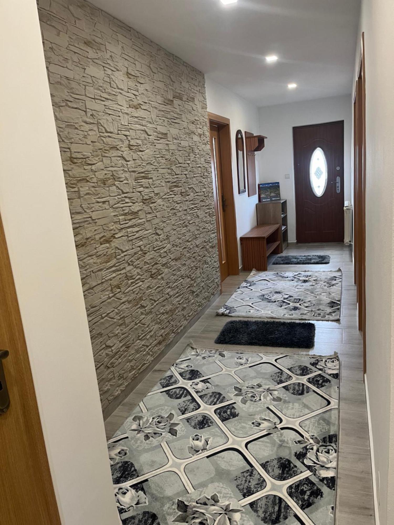 Homestay Renata Nova Lesna Exterior foto