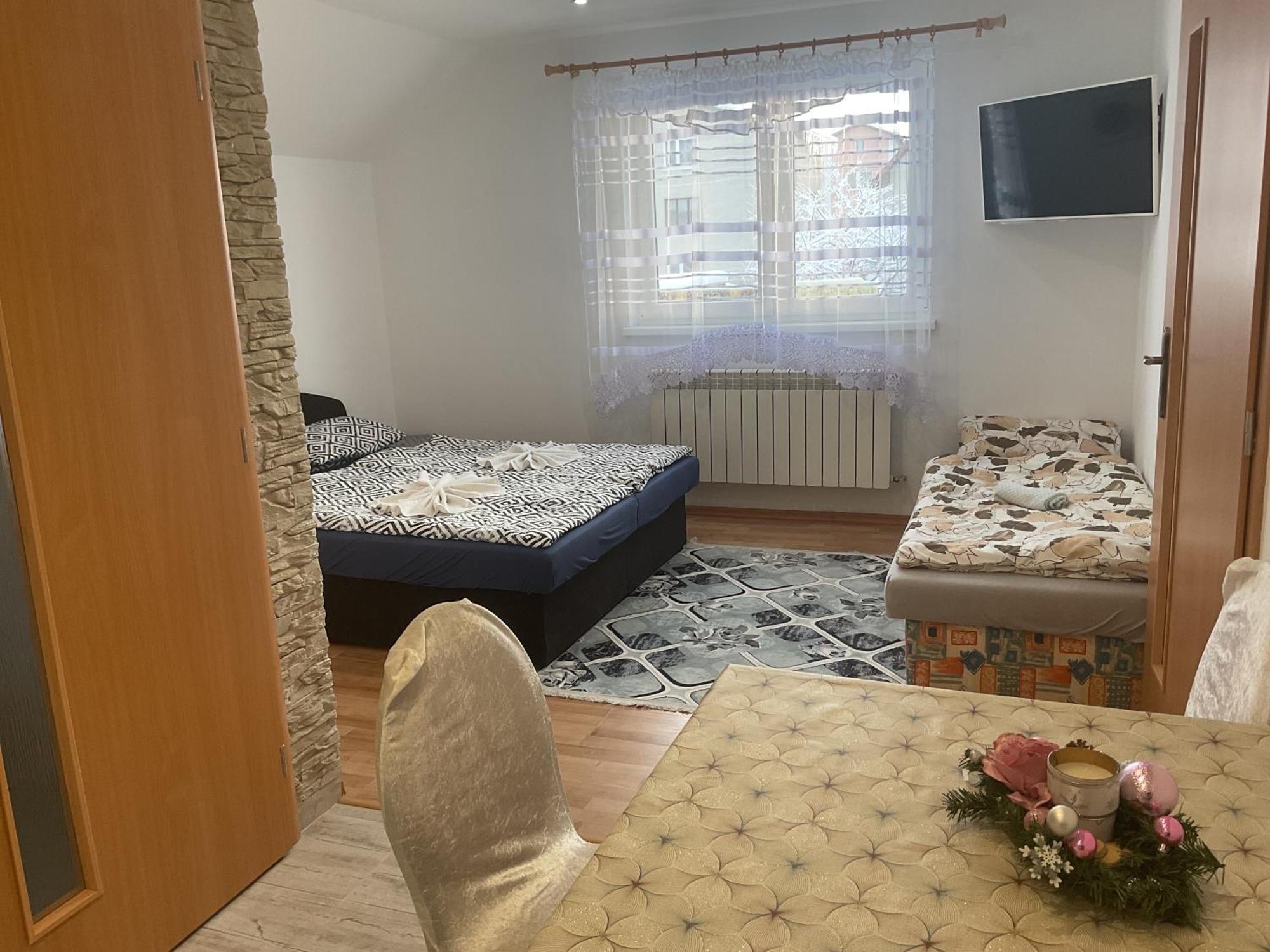 Homestay Renata Nova Lesna Exterior foto