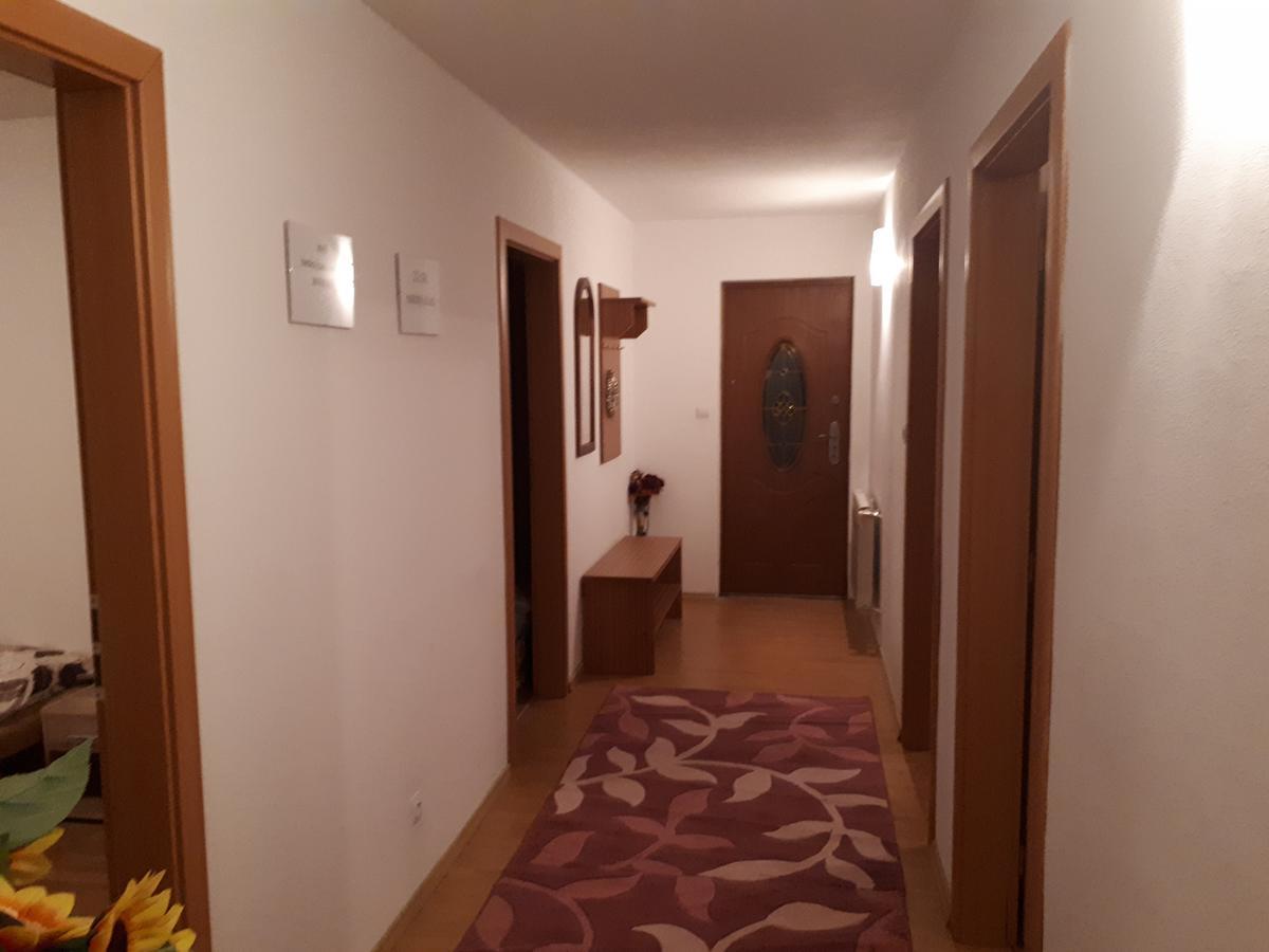 Homestay Renata Nova Lesna Exterior foto