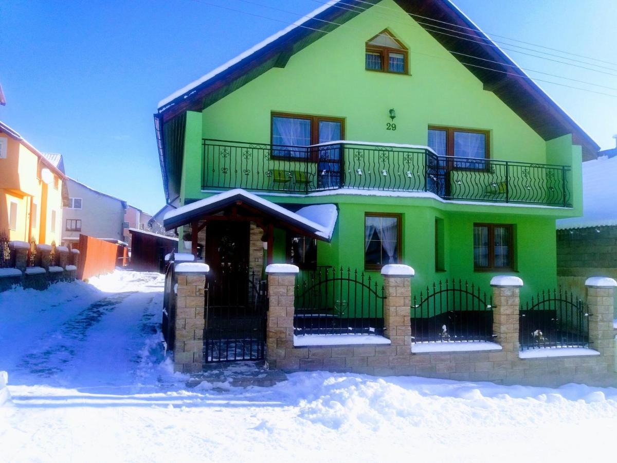 Homestay Renata Nova Lesna Exterior foto
